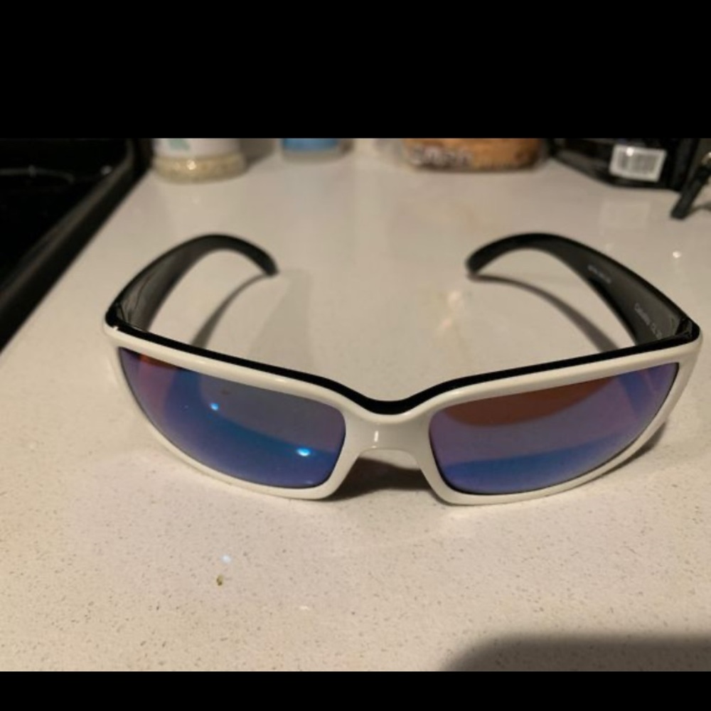 Costa 580 Lens Sunglasses (White frames)